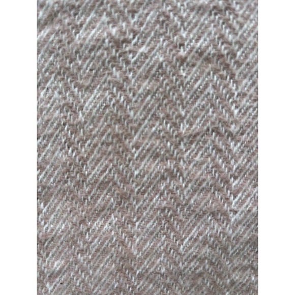 Nido Notte Made In Italy Throw Blanket 56x49 Pink Cream Chevron Stripes Fringed - Picture 10 of 12